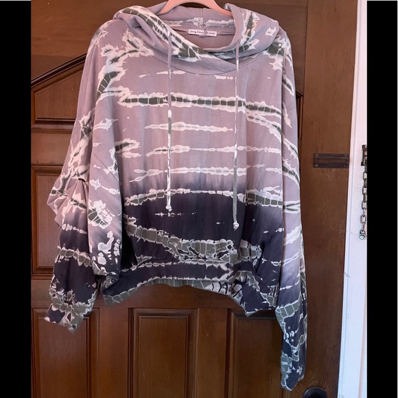 Young Fabulous & Broke Tops - Young fabulous and broke tye dye hoodie